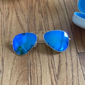 Blue Ray Bans
